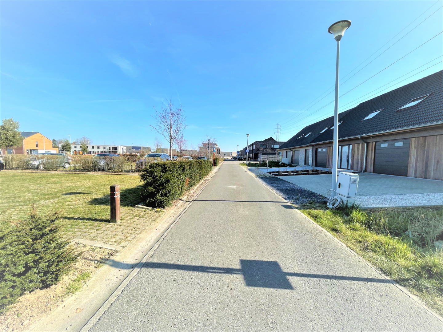 VERKOCHT Nieuwbouwwoning met 3 slaapkamers en garage op 370m² 