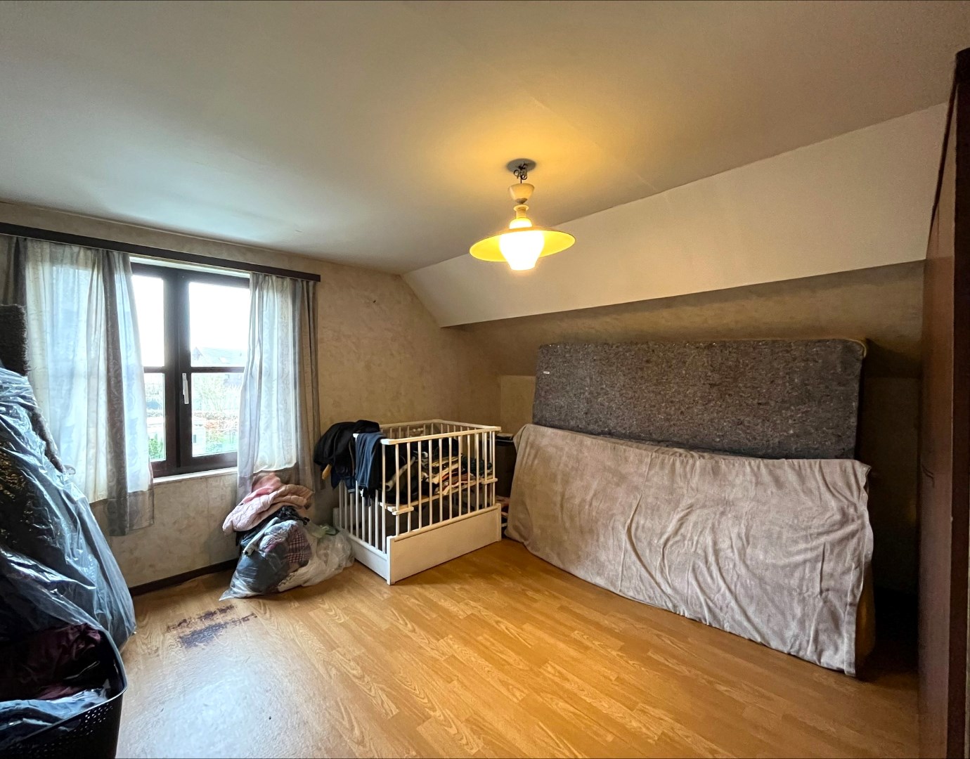 Karaktervolle woning met 4 slaapkamers nabij het centrum van Geel 