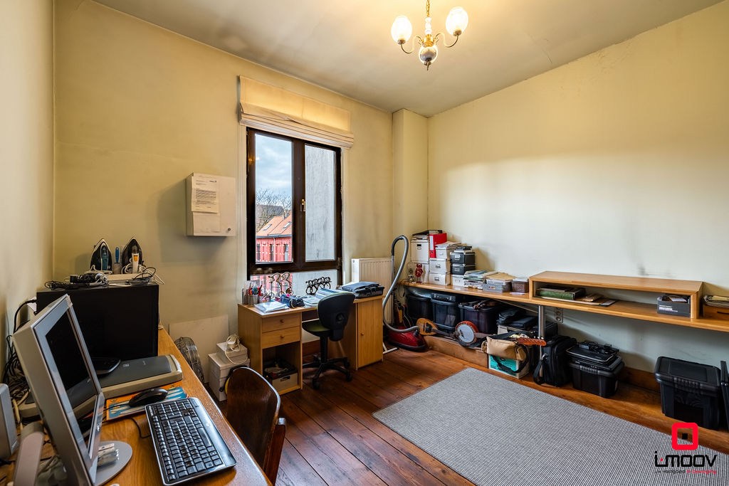 Bel-étage woning met 5 slaapkamers in Gent 