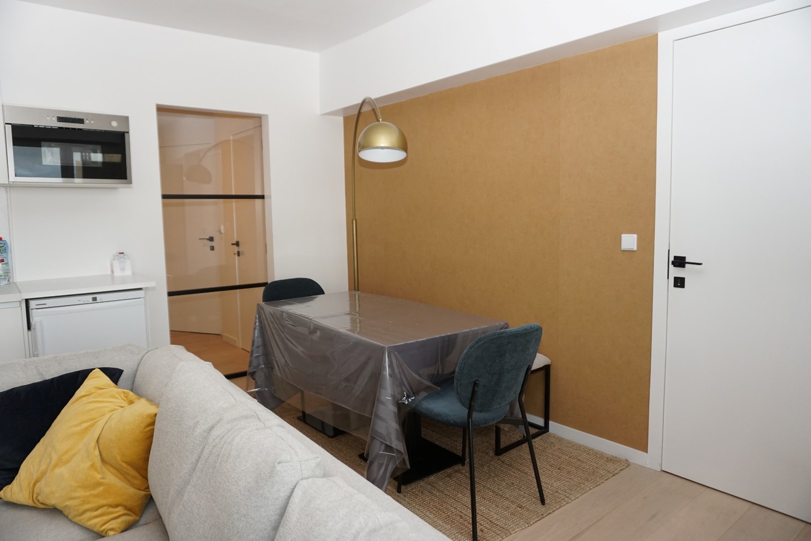 GEMEUBELD 1 SLAAPKAMER APPARTEMENT IN CENTRUM OOSTENDE 