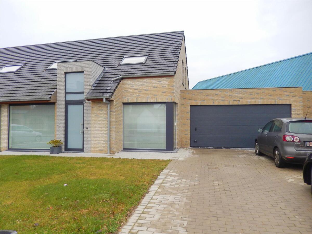 Mooie nieuwbouwwoning met 3 slaapkamers en tuintje 