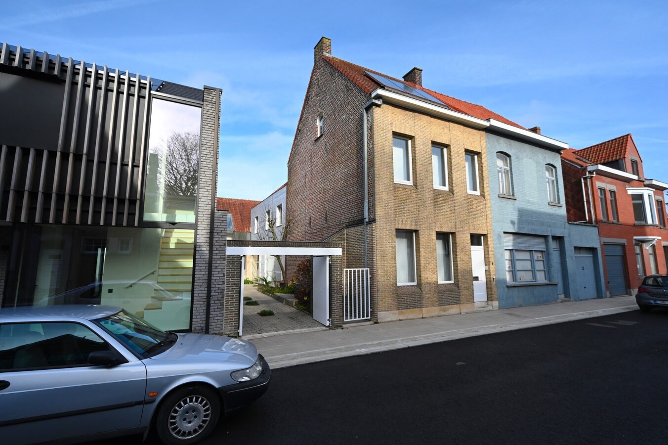 ARCHITECTURAAL PARELTJE MET POLYVALENTE RUIMTE 