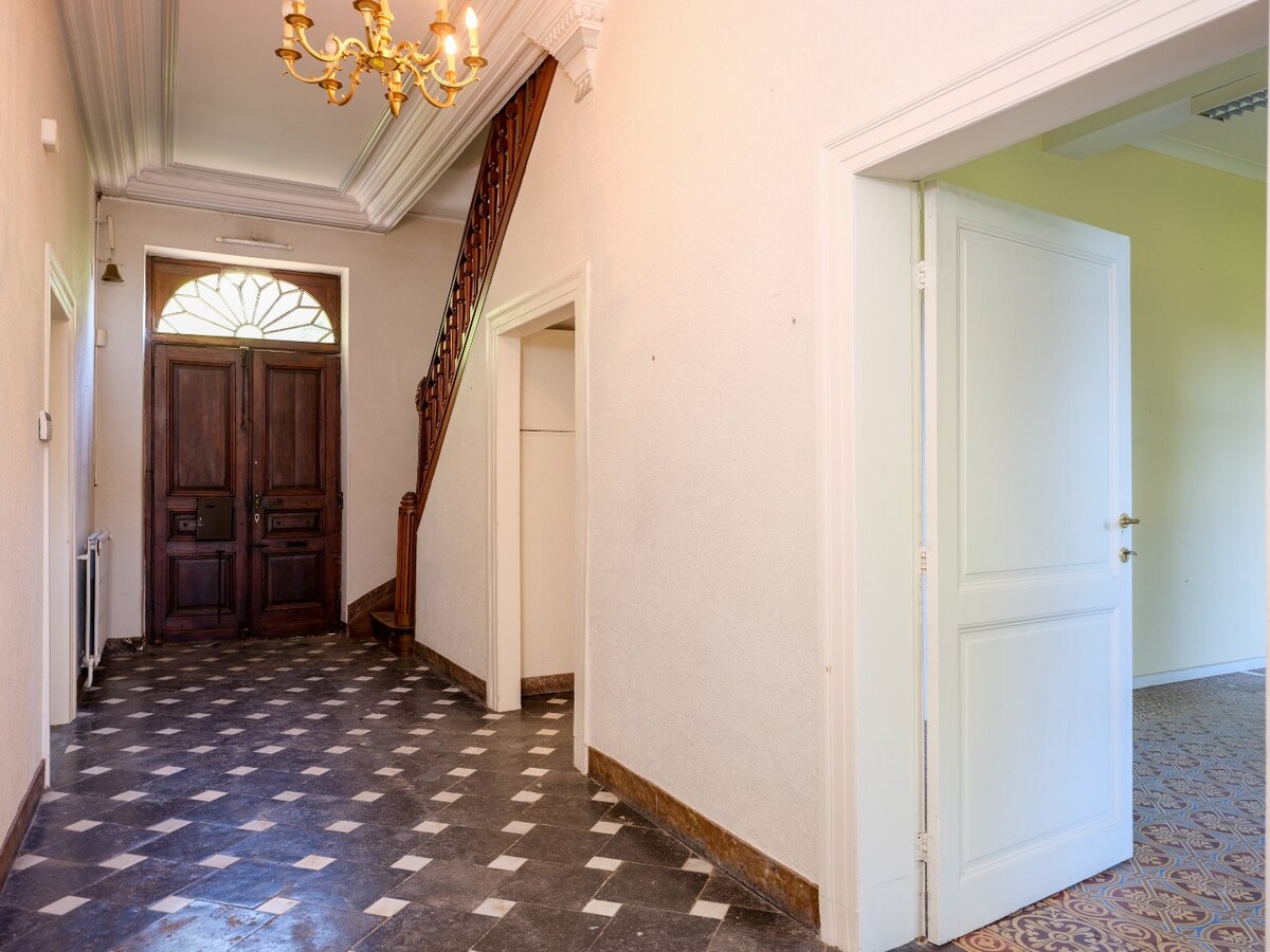 UNIEKE opportuniteit - Voormalige pastorie te Geetbets. 