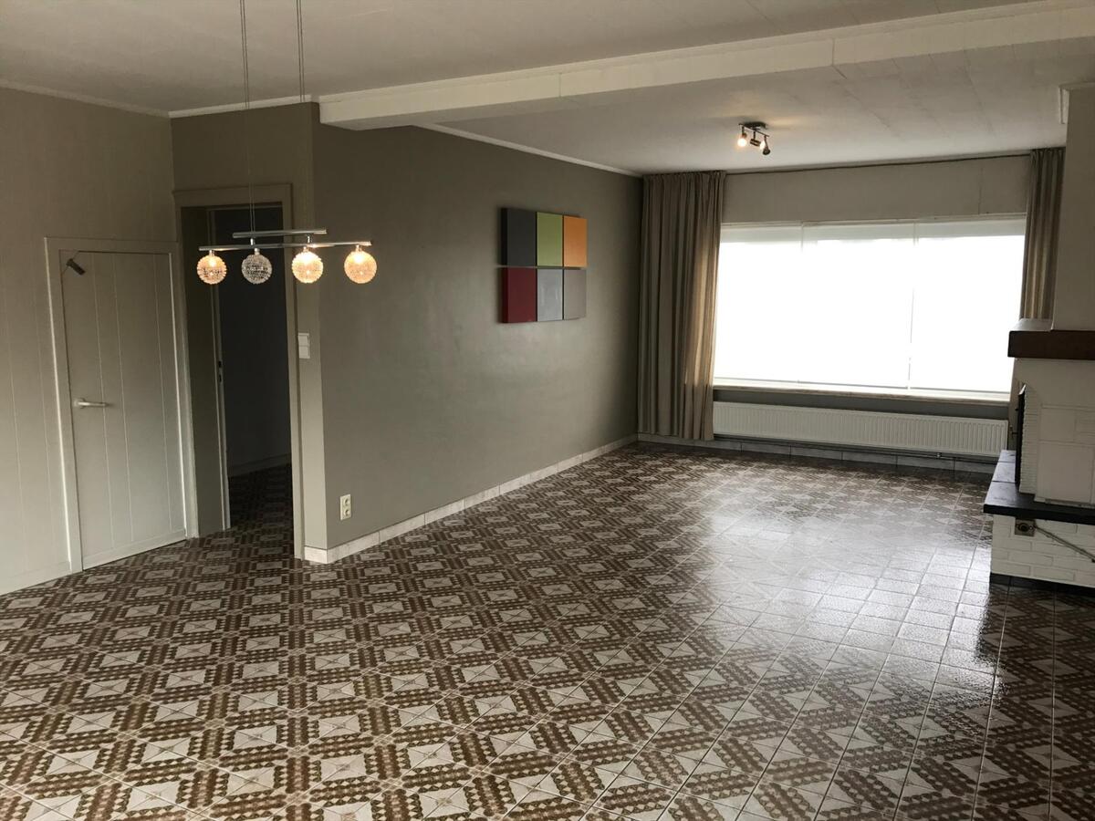 Landelijk gelegen woning met 4 slaapkamers 