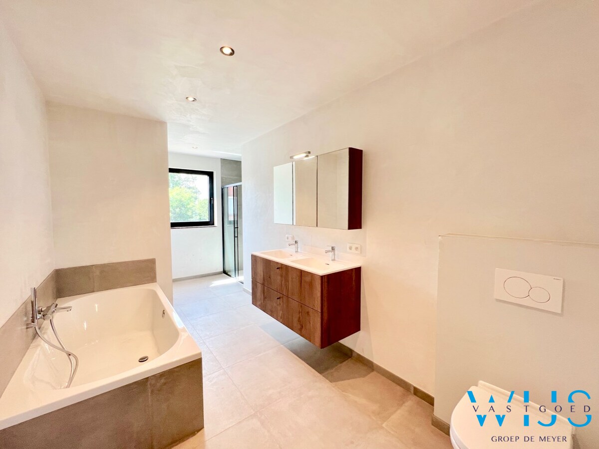 Nieuwbouw op een uniek perceel van 1.620 m²  ! 