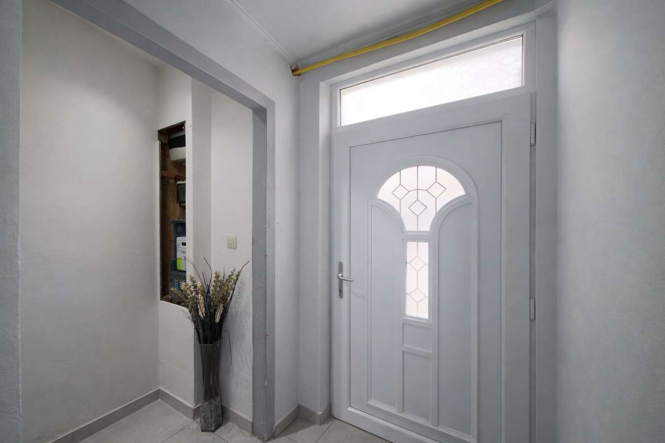 Te koop: Centraal gelegen stadswoning met drie slaapkamers en dakterras in hartje Sint-Niklaas! 