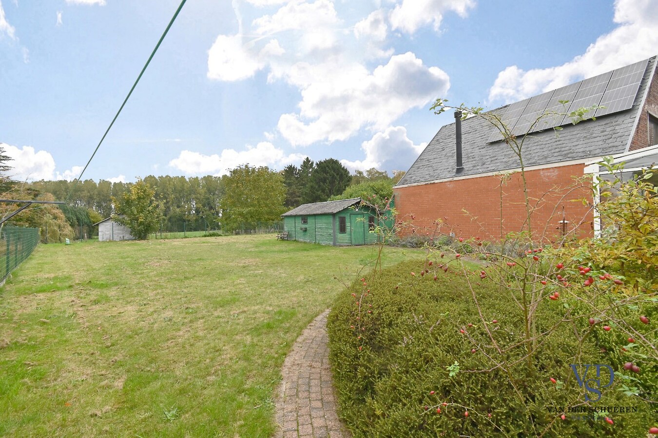 Tijdloos en ruim (> 300 m²) wonen. 