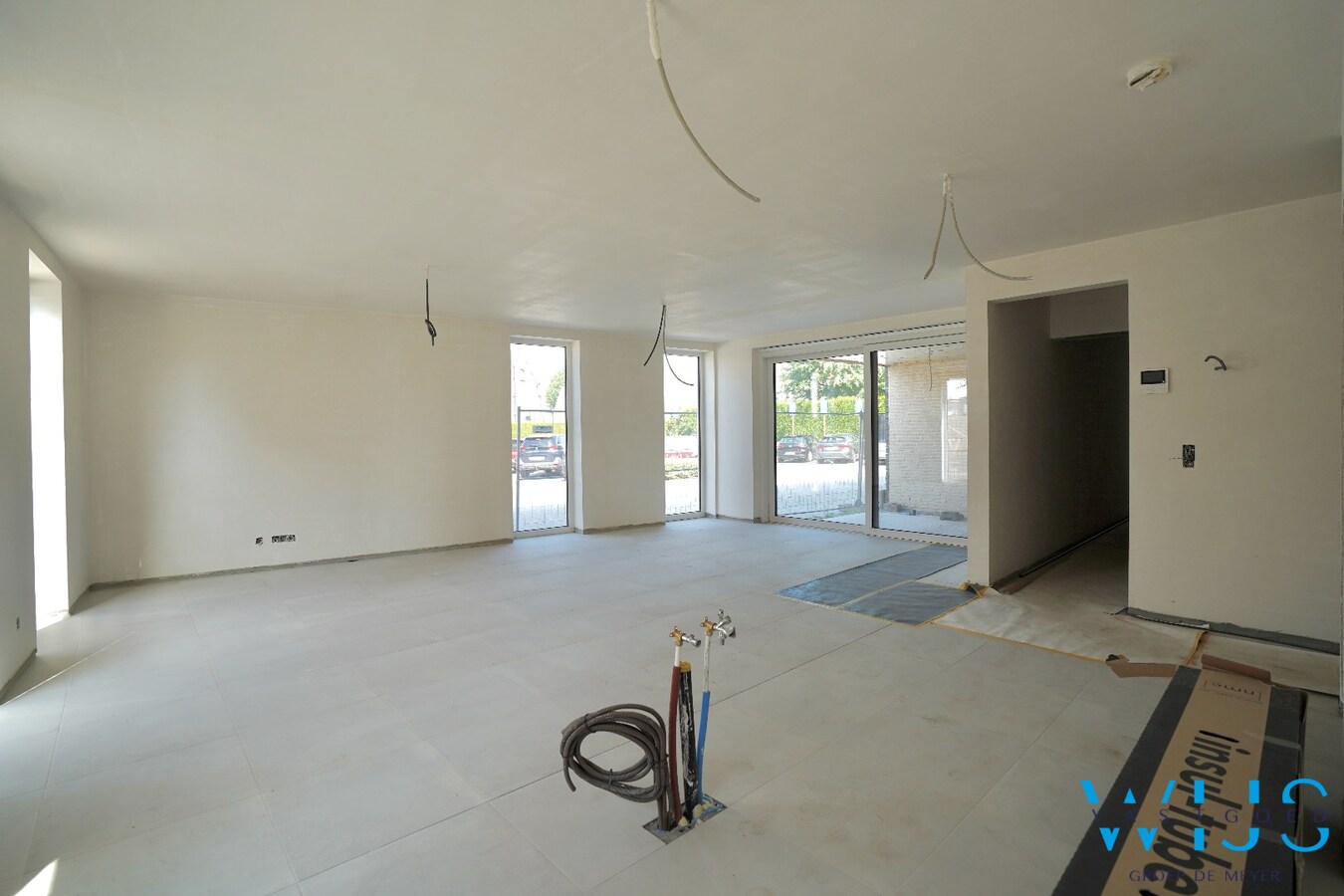 Ruim gelijkvloers nieuwbouwappartement met tuin en 2 terrassen 