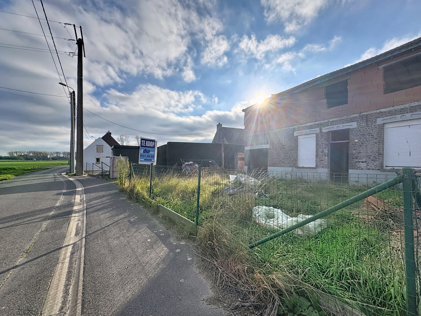 Volledig te renoveren of af te breken woning 