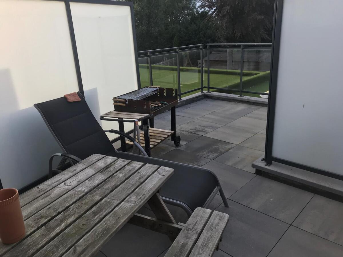 Uiterst ruim, energiezuinig appartement met groot terras 