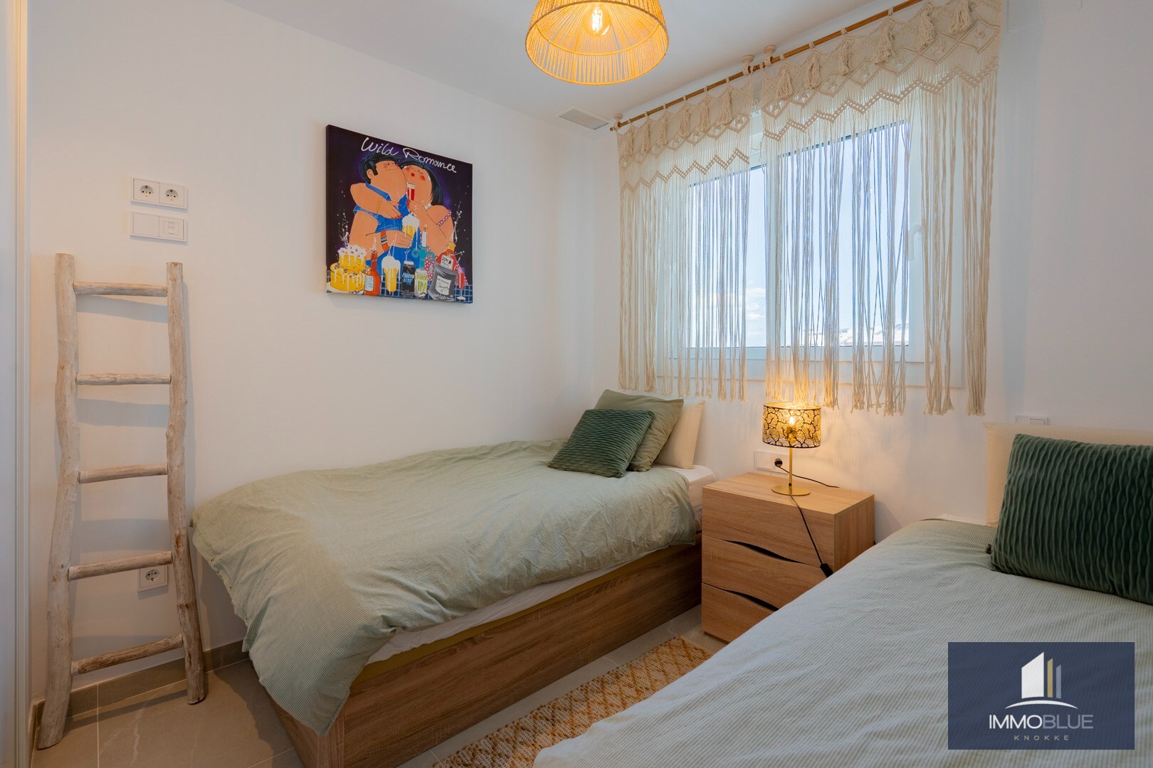 penthouse de luxe avec vue panoramique sur la mer et terrasses très spacieuses 