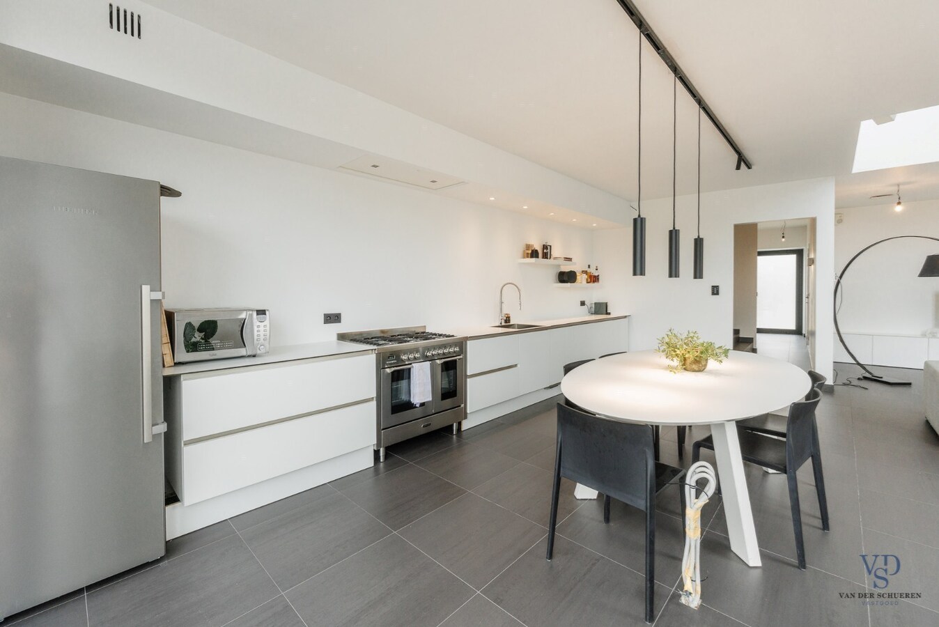 Moderne, energiezuinige (EPC label A) vernieuwbouw 