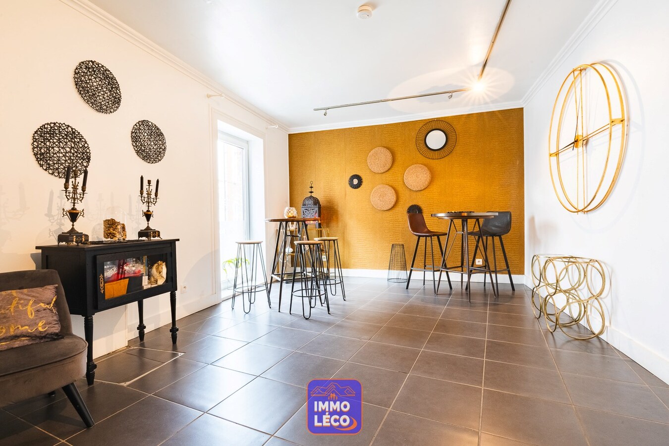 Tea-Room "Fraise &amp; Myrtille" en plein centre-ville, TOP OPPORTUNITE ! 