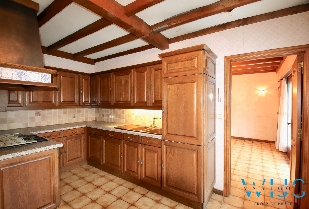 Gezinswoning op TOPlocatie te Drongen ! 