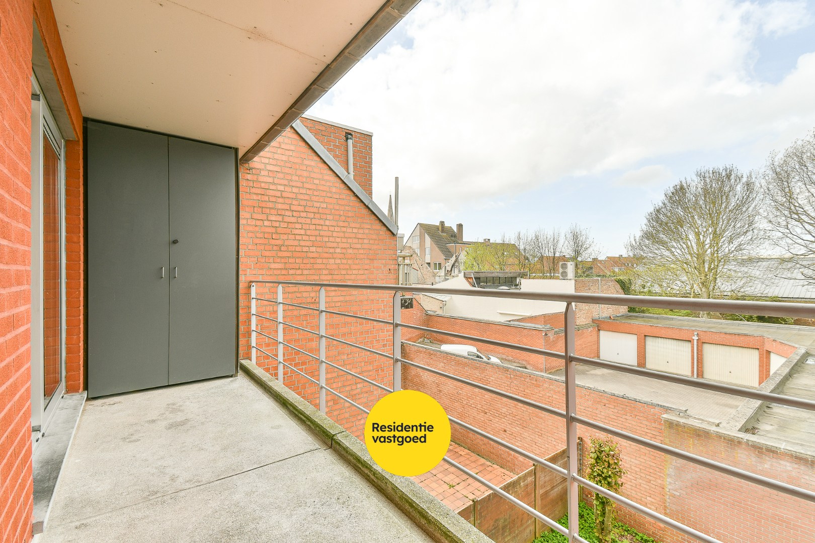 Zonnig appartement met terras in centrum van Oudenburg! 