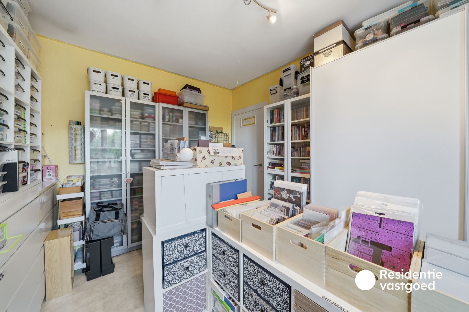 Gezellige woning met diepe tuin en 3 kamers nabij centrum Oudenburg 