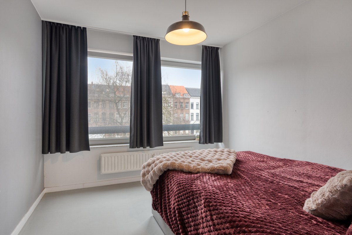 Instapklaar 1-slaapkamerappartement met terras en kelderberging in Mechelen!  – EPC 98 kWh/m² - bewoonbare opp. 61 m² 