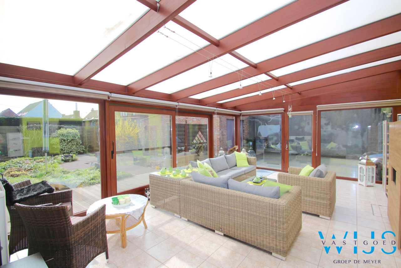 Gezellig woonhuis met mooie veranda en groene tuin ! 