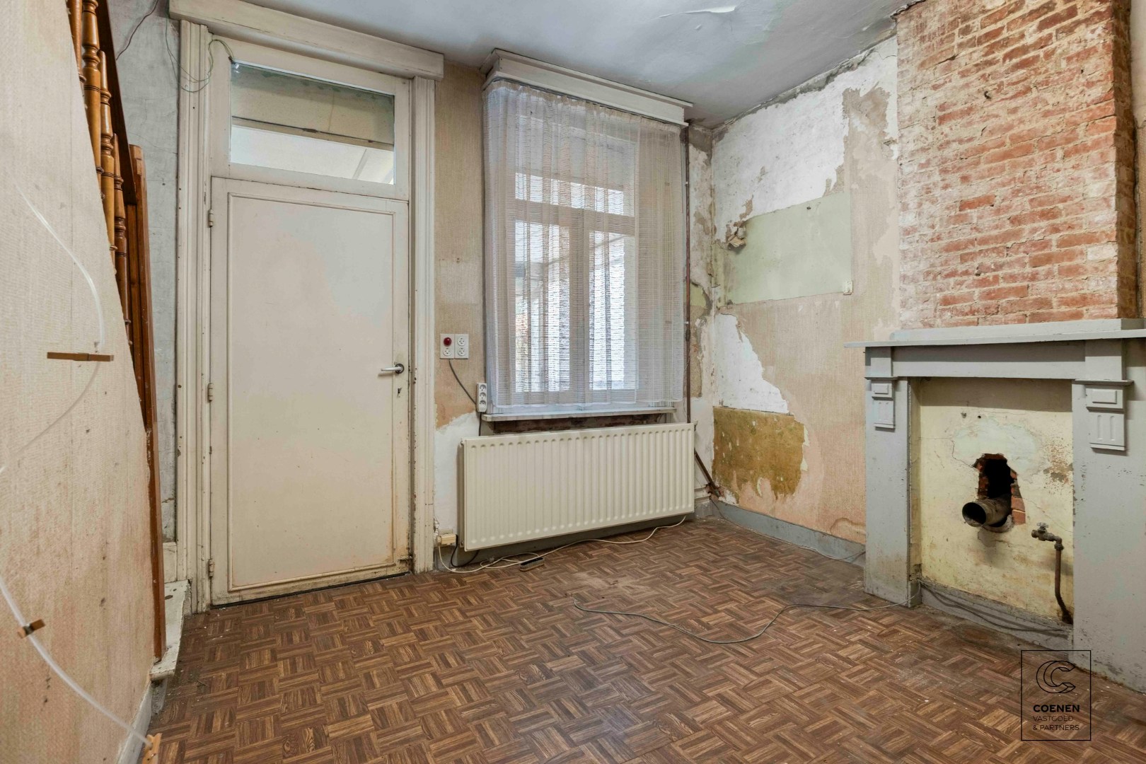 Volledig te renoveren woning met potentieel op een schitterende ligging te Brasschaat 