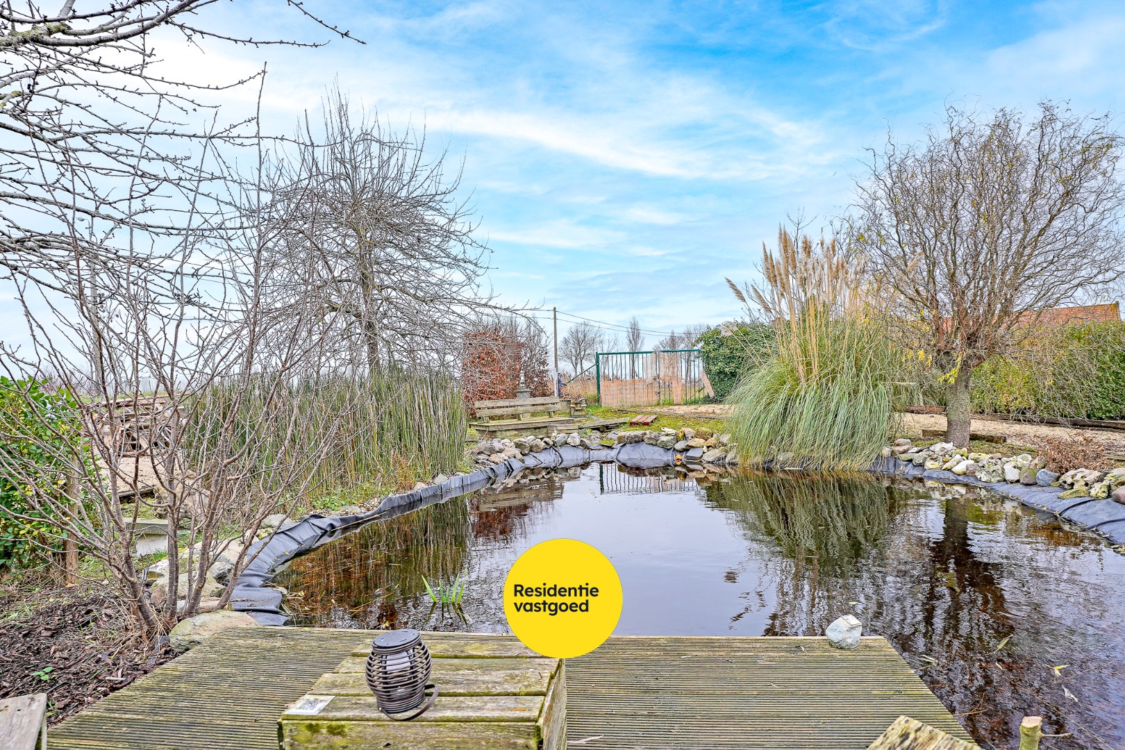 Prachtige, energiezuinig gerenoveerde landelijke villa op 2.542 m² te Nieuwpoort 