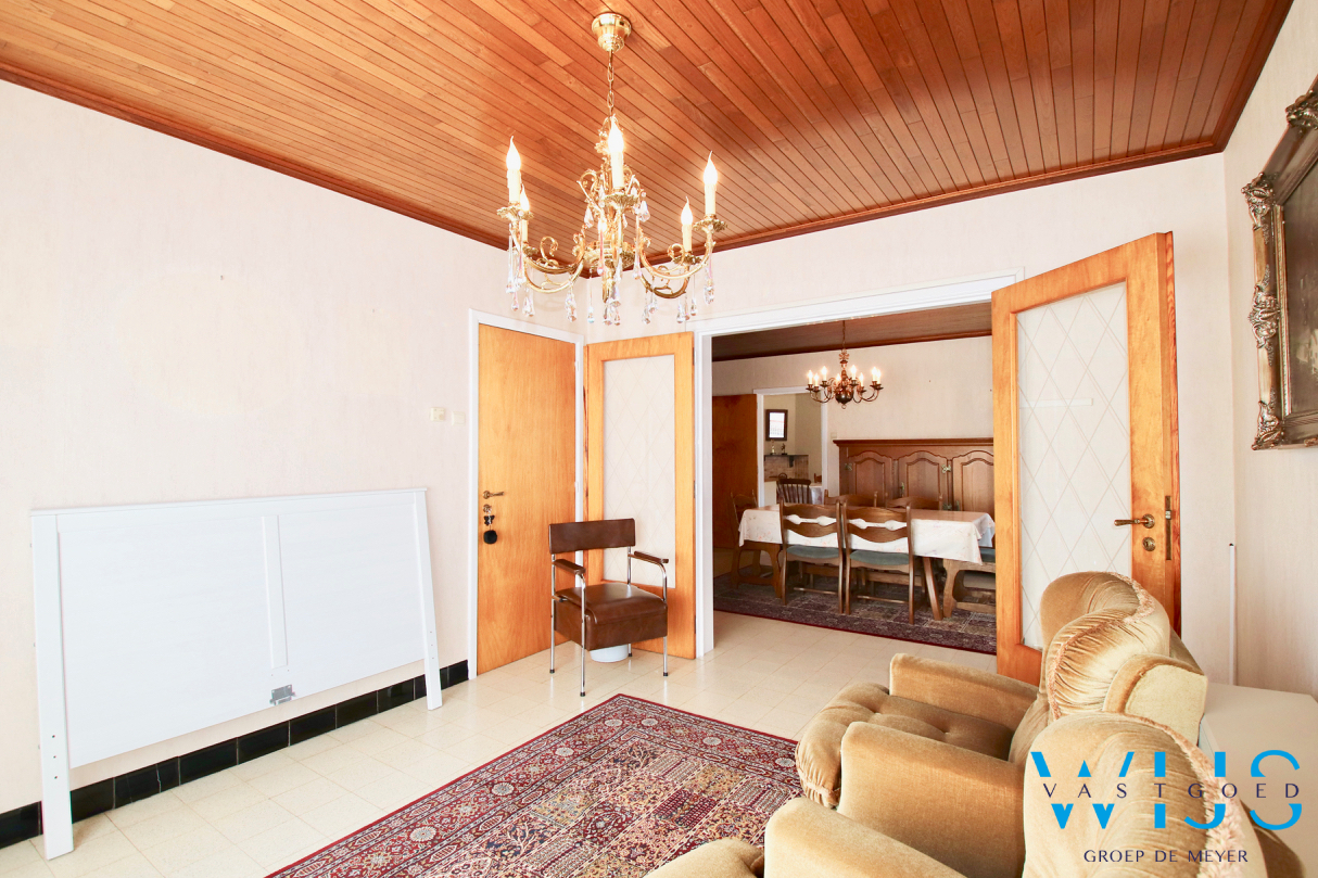 Zeer degelijk woonhuis op TOPlocatie te ERTVELDE ! 