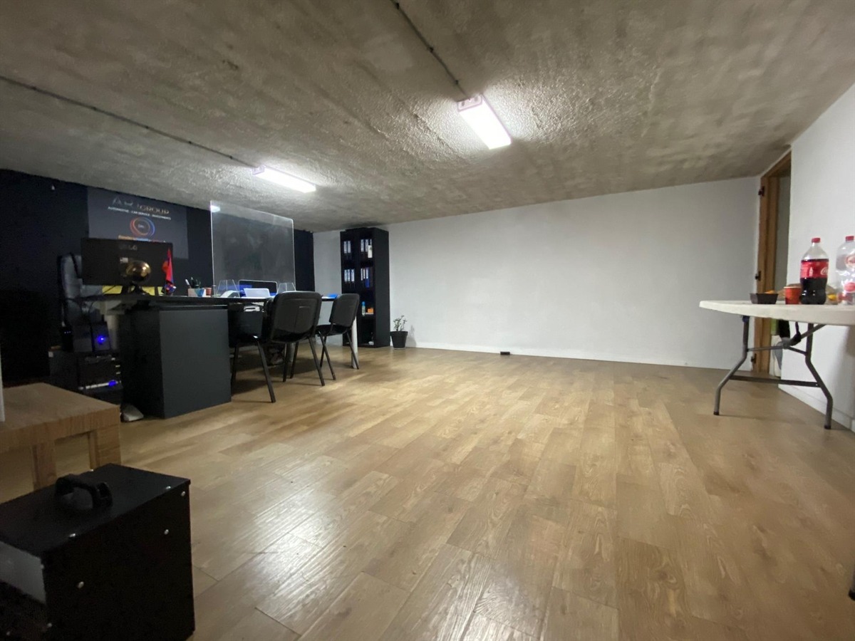 Loods te huur te Werken 