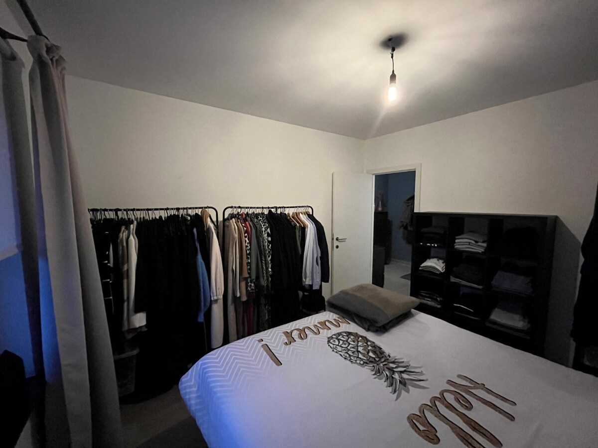 Modern appartement in hartje Dikkelvenne 