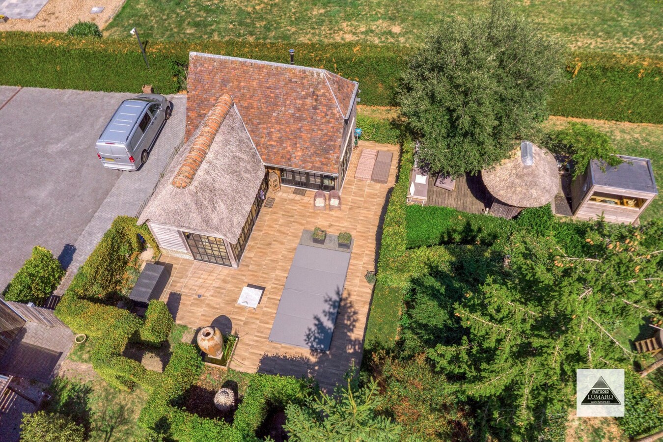 Handelscomplex / Praktijk / Showroom / Horeca / Wellnesskliniek / Villa/ ...op 4.367 m². 