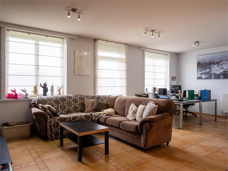 Landelijk gelegen vrijstaande woning op groot stuk grond! 