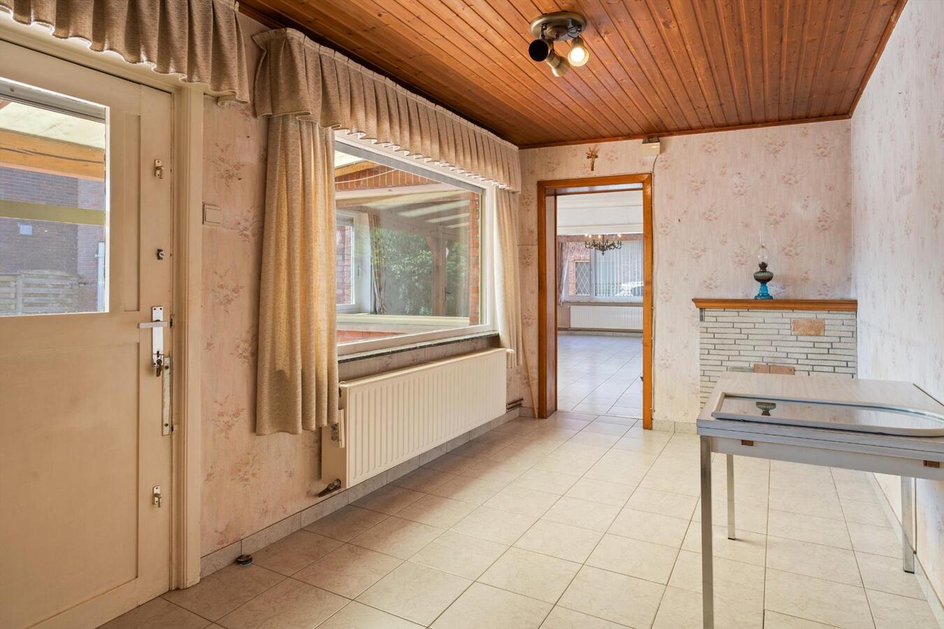 Verrassend ruime woning met zonnige tuin en garage 