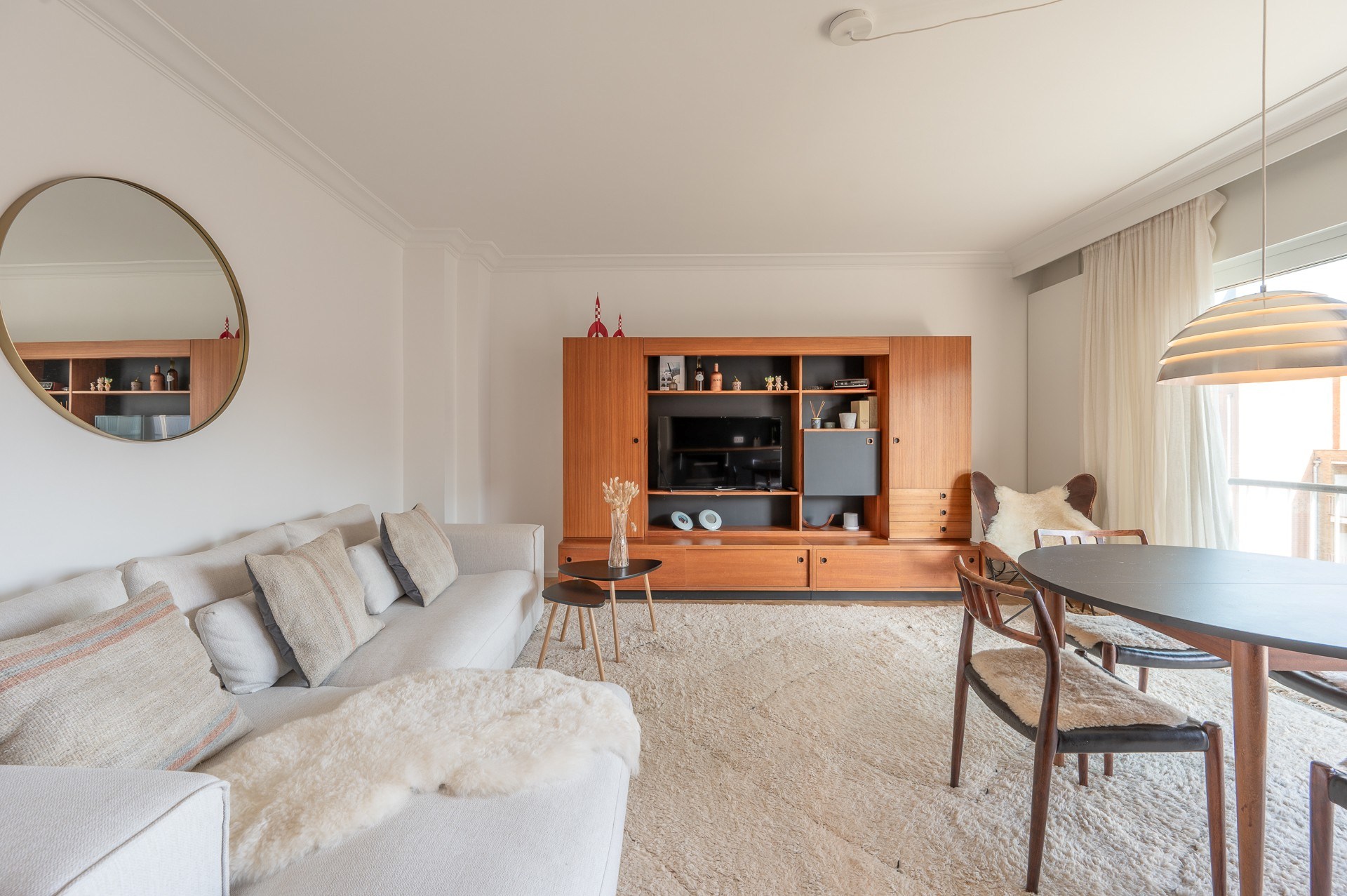 Appartement parfaitement entretenu dans un emplacement de premier choix, à proximité de l'avenue Dumortier et de la Zoute à Knokke. 