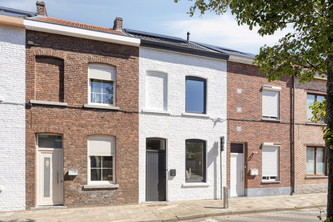 Prachtig volledig gerenoveerde woning met tuin en 3 slaapkamers in Tienen 