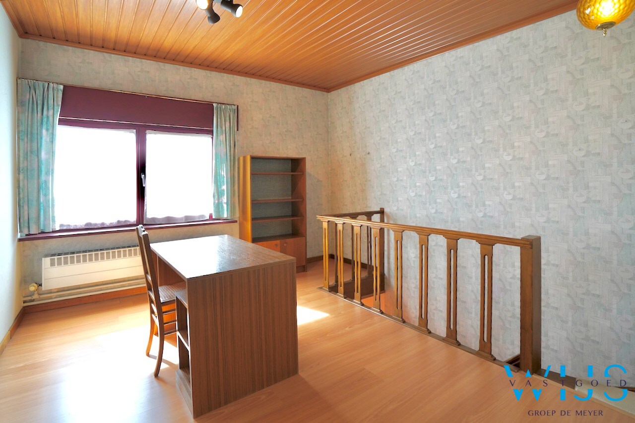 Tof woonhuis in een rustige woonwijk te Ertvelde ! 