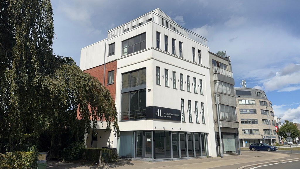 Instapklare kantoren te huur aan De Sterre in Gent