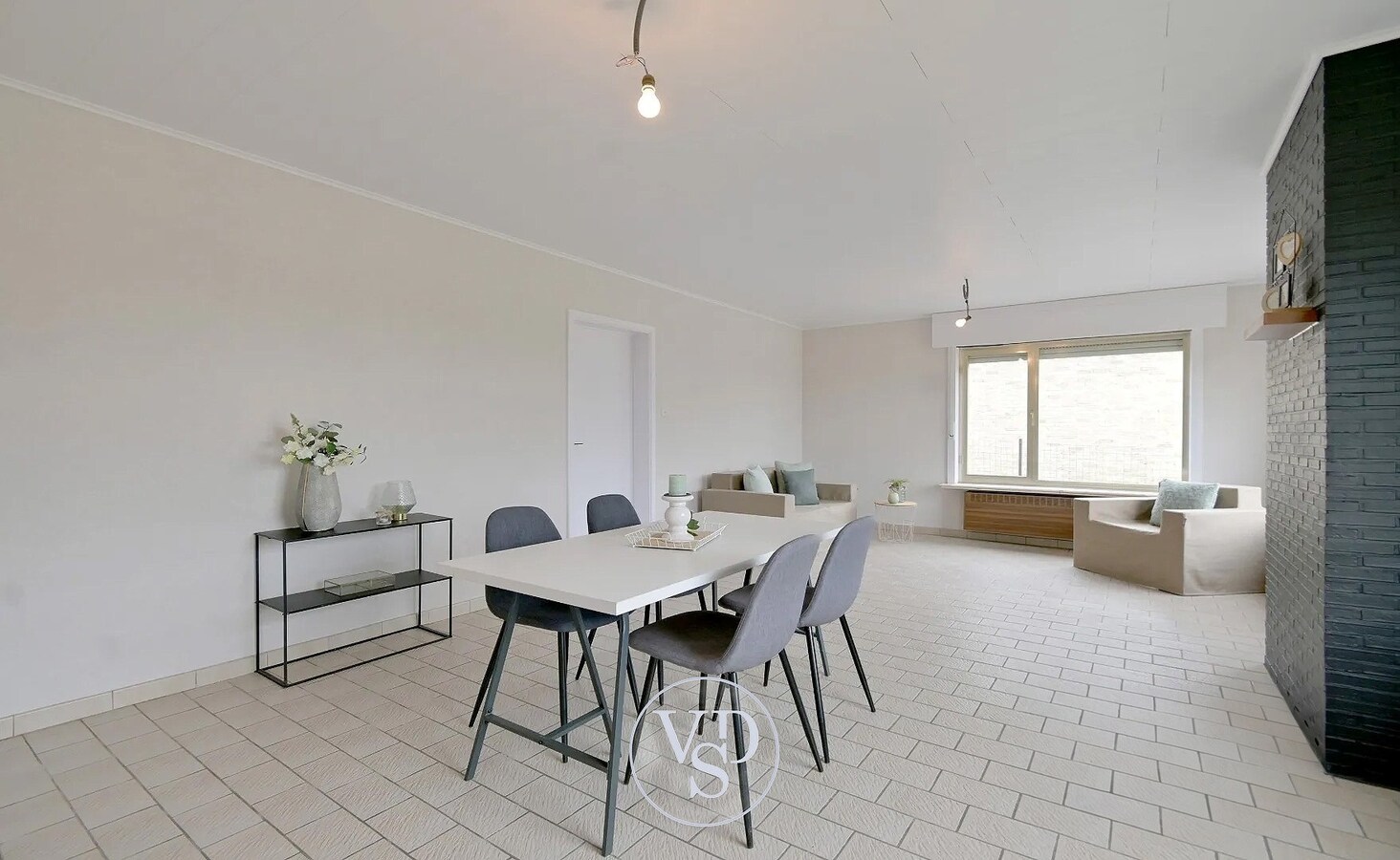Ruime, degelijke woning 