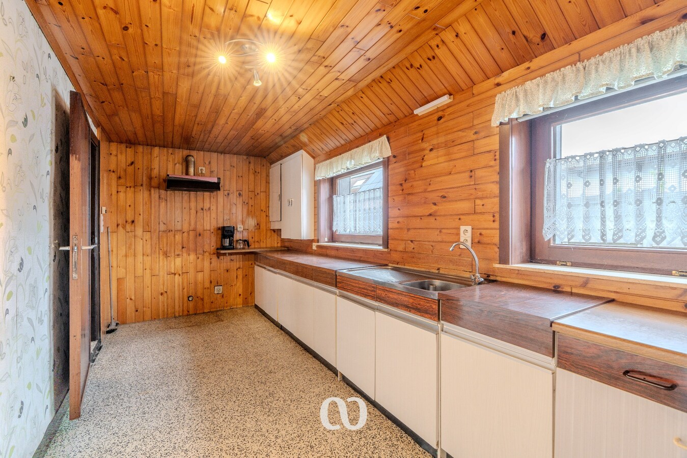 Rustig gelegen open bebouwing op mooi perceel 