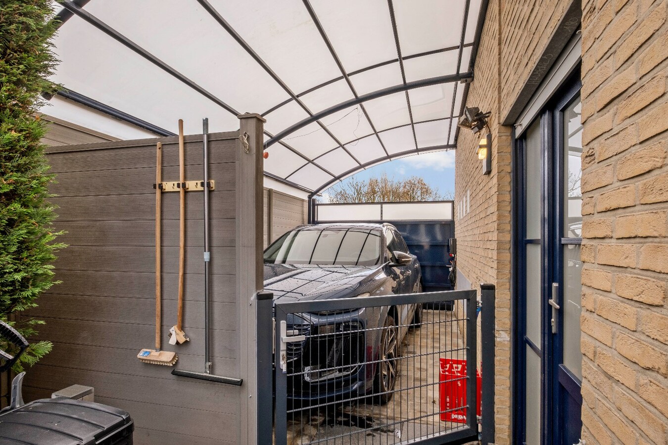 Unieke villa te Aalbeke met moderne voorzieningen en Zwembad! 