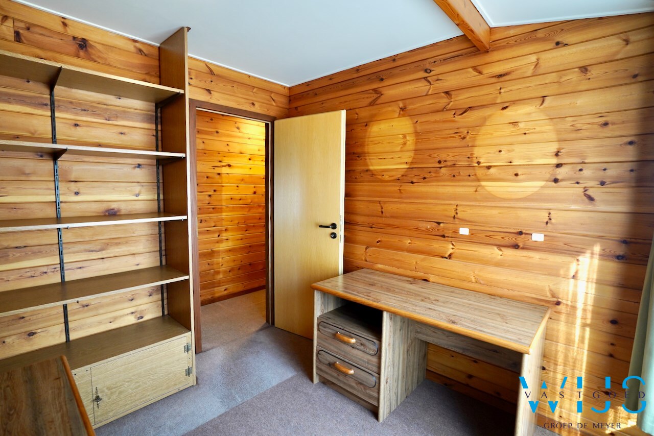 Enorm goed gelegen bungalow op 668 m² te Ertvelde ! 