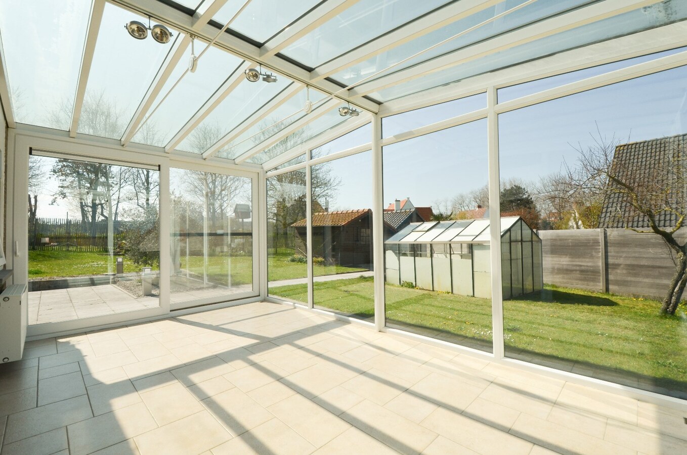 Ruime villa met 3 slaapkamers op toplocatie te Koksijde! 