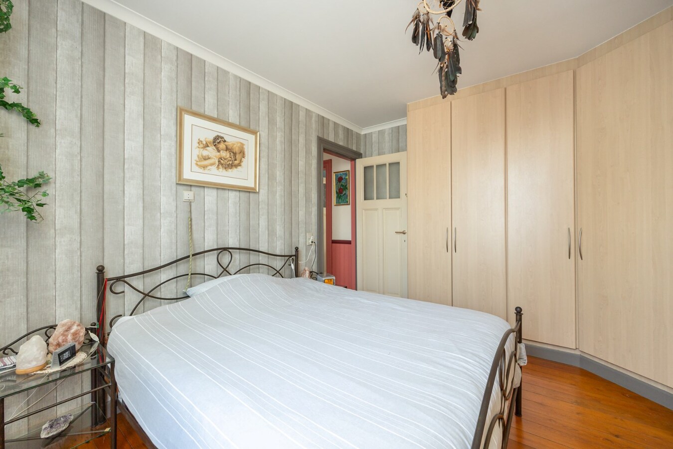 Karaktervolle gezinswoning met 6 slaapkamers in hartje Schilde 