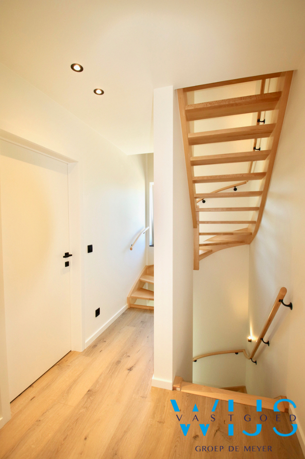 Prachtige nieuwbouwwoning te ERTVELDE ! 