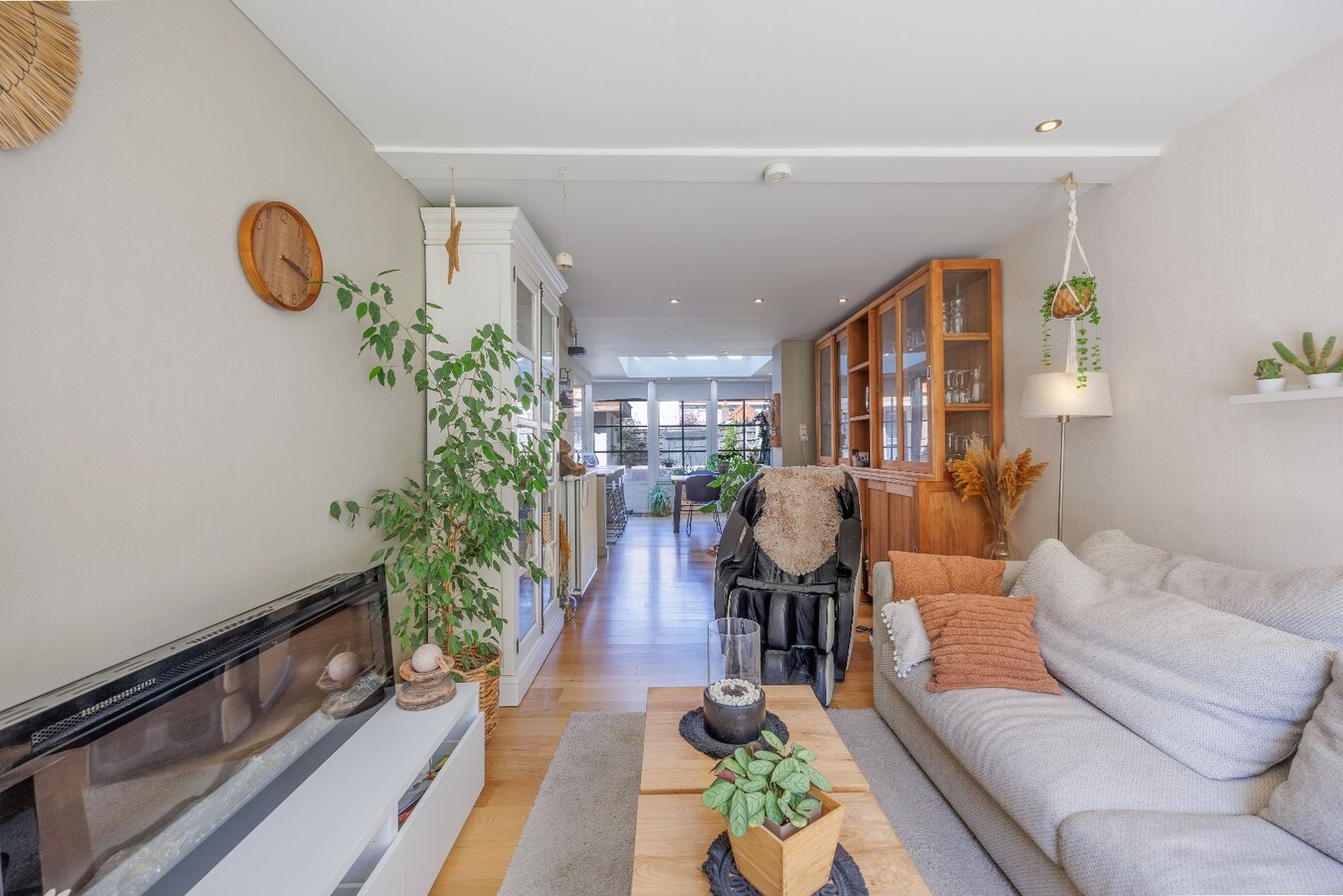 Charmante en lichtrijke gezinswoning met tuin in rustige, groene omgeving te Heist. 