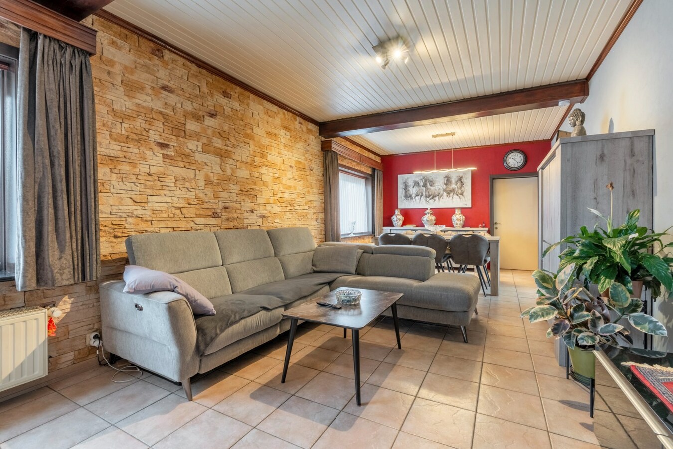 Karaktervolle woning in hoevestijl met 3 slaapkamers 