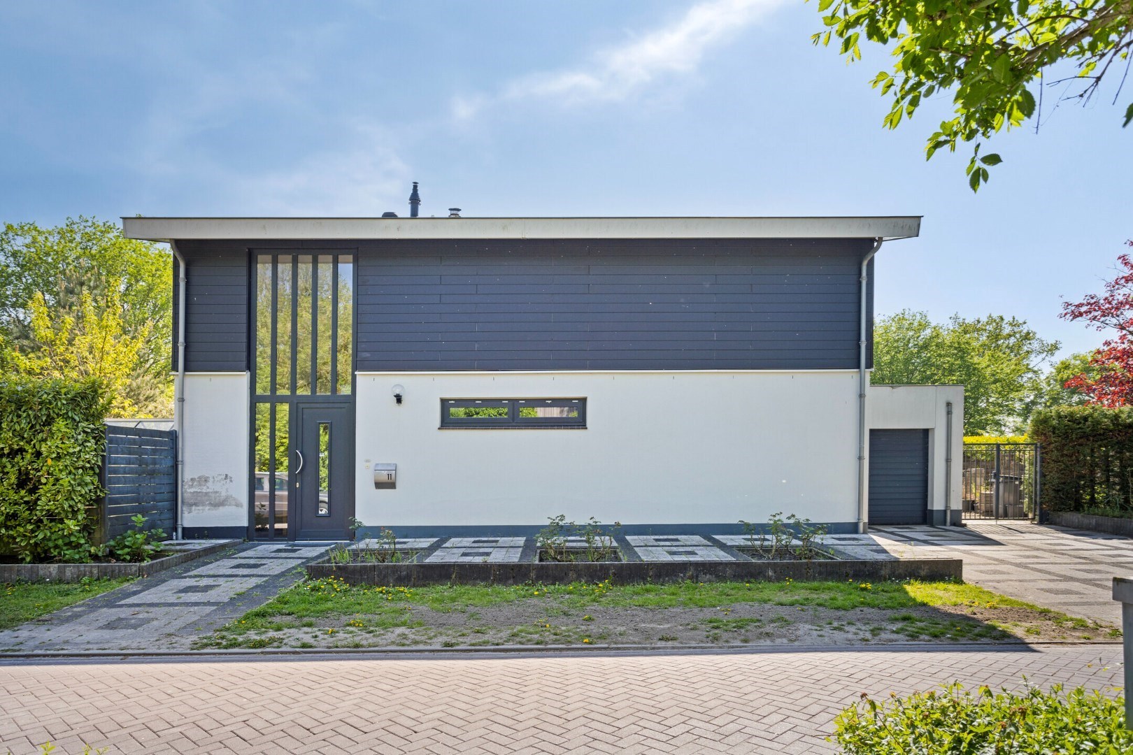 Wonen aan het water – Royale vrijstaande villa (adres: Zwanenlaan 11 te Kamperland) op steenworp afstand van het Veerse Meer. 