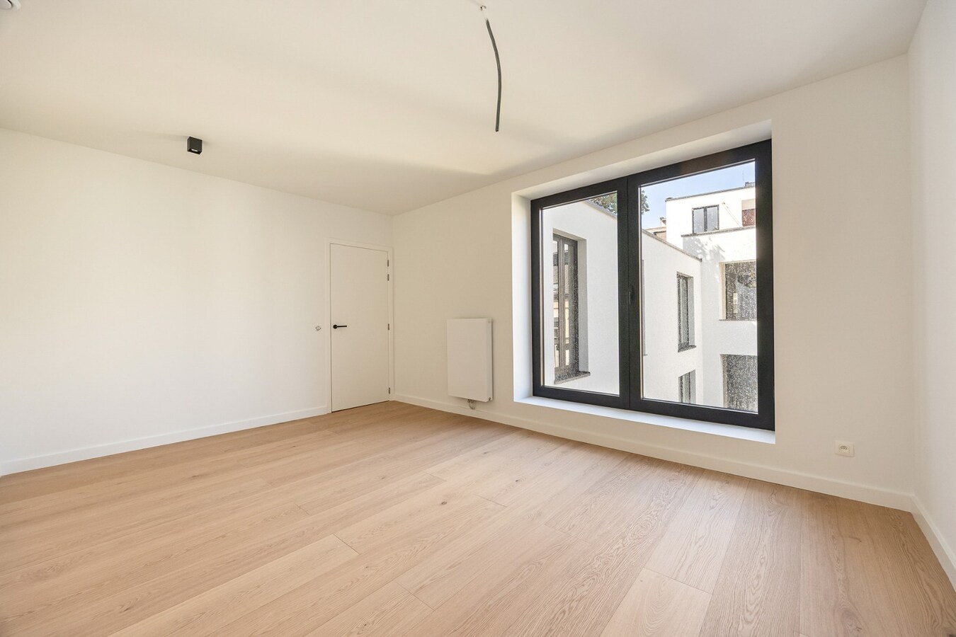 Gerenoveerd appt. met 2 slpk én terras te Antwerpen! 
