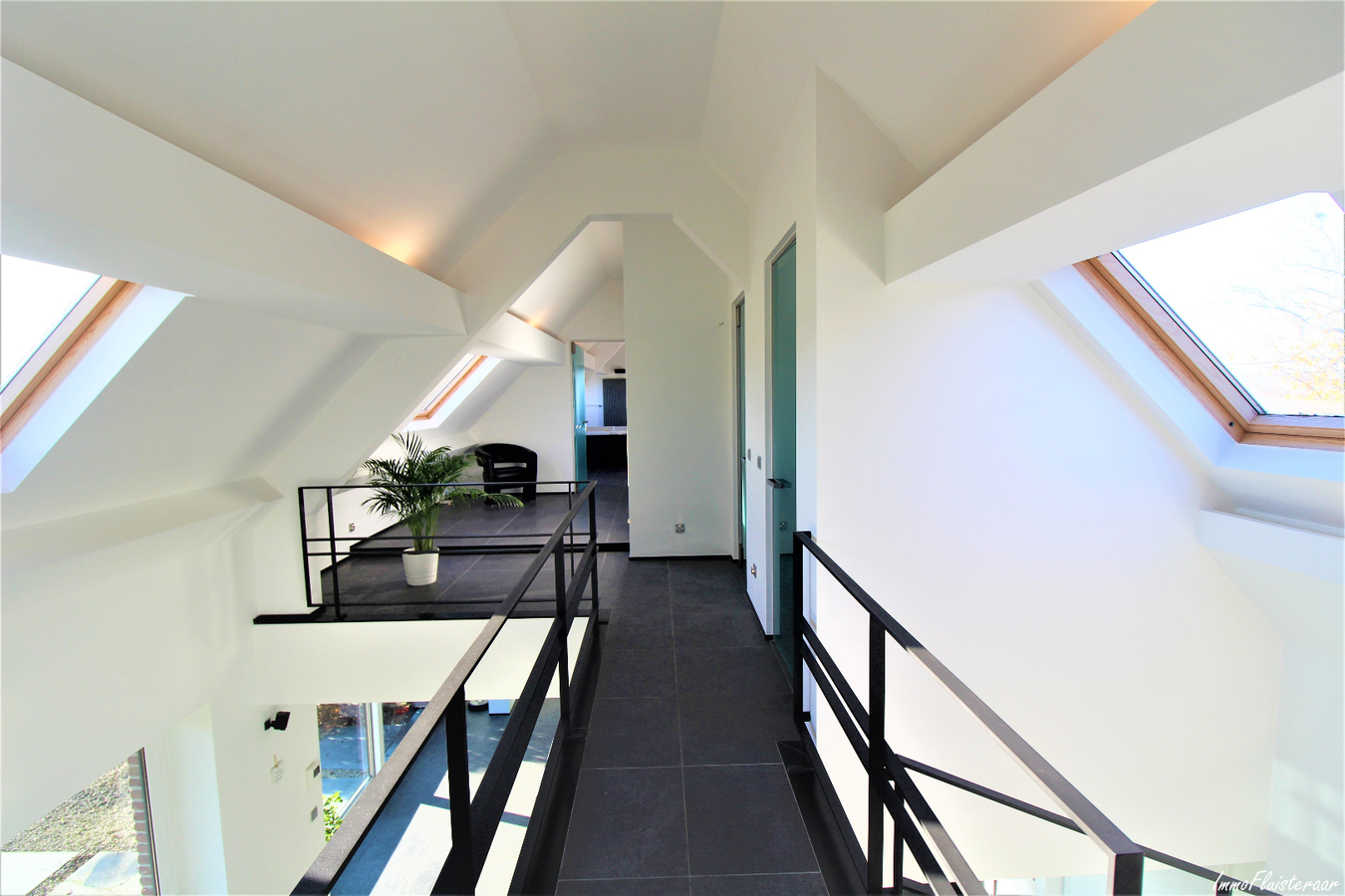 Magnifique maison avec grande annexe et prés sur environ 2ha à Biévène (Brabant Flamand) 