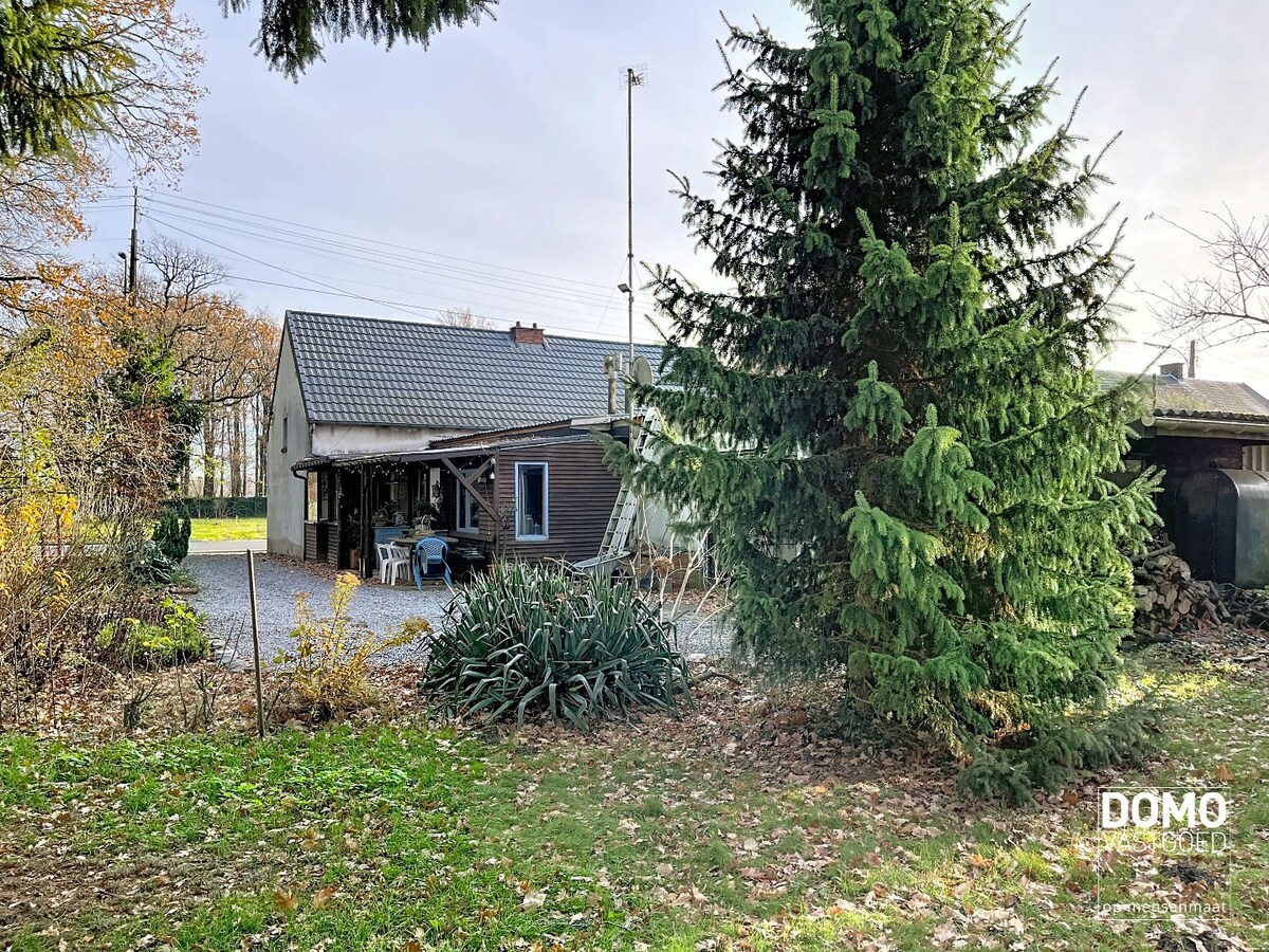 Halfopen bebouwing met tuin te Herk-de-Stad 