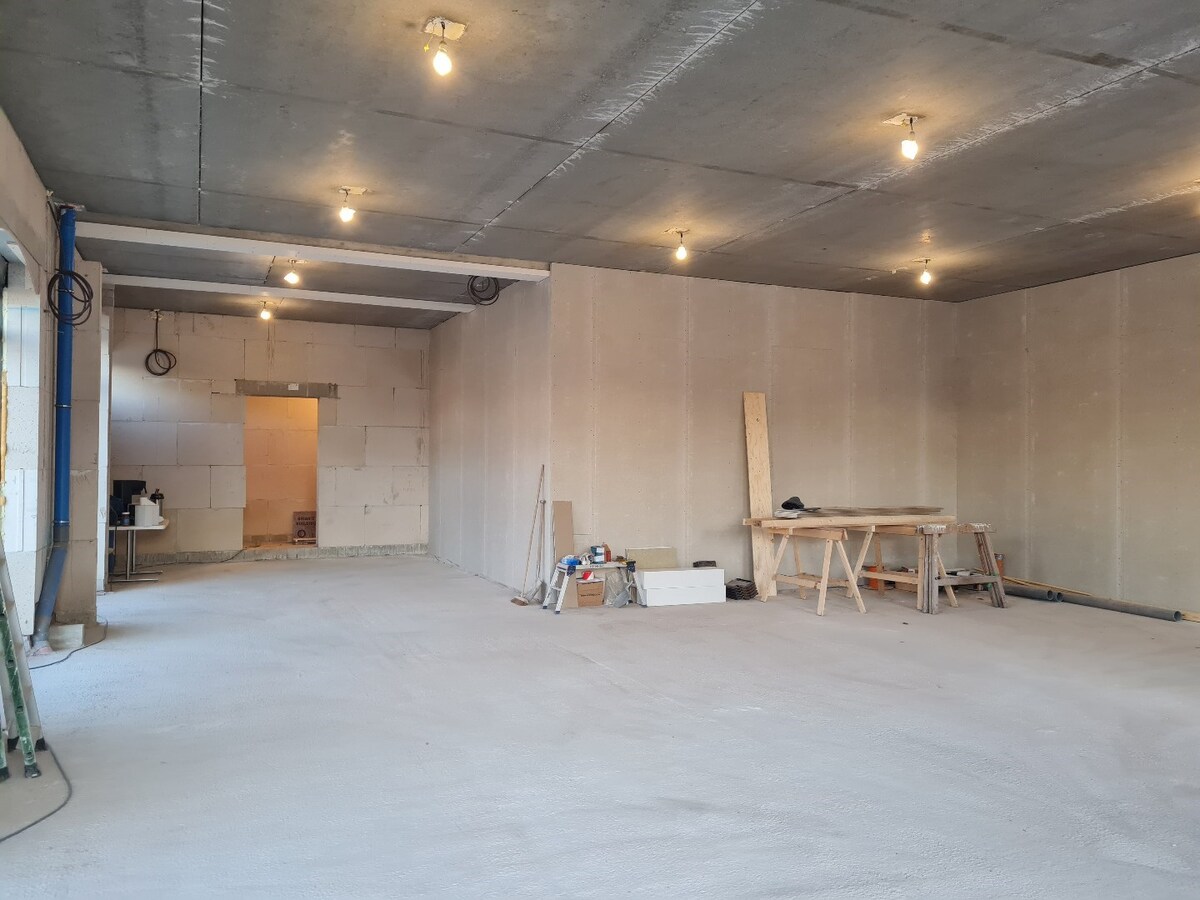 Commerciële ruimte op de begane grond van het complex Poort van Bladel. 