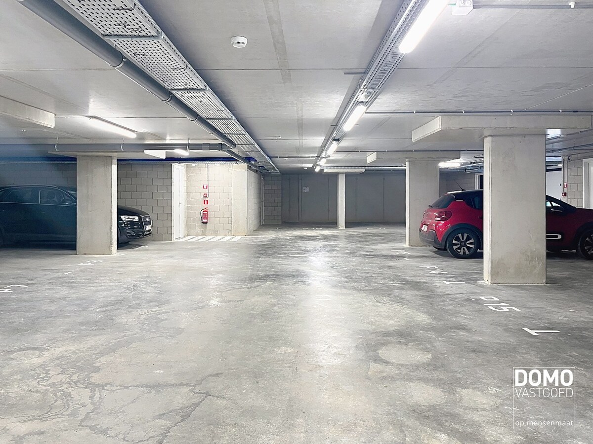 ONDERGRONDSE AUTOSTANDPLAATS TE HUUR IN CENTRUM KERMT (RESIDENTIE DE DRIESKENS) 