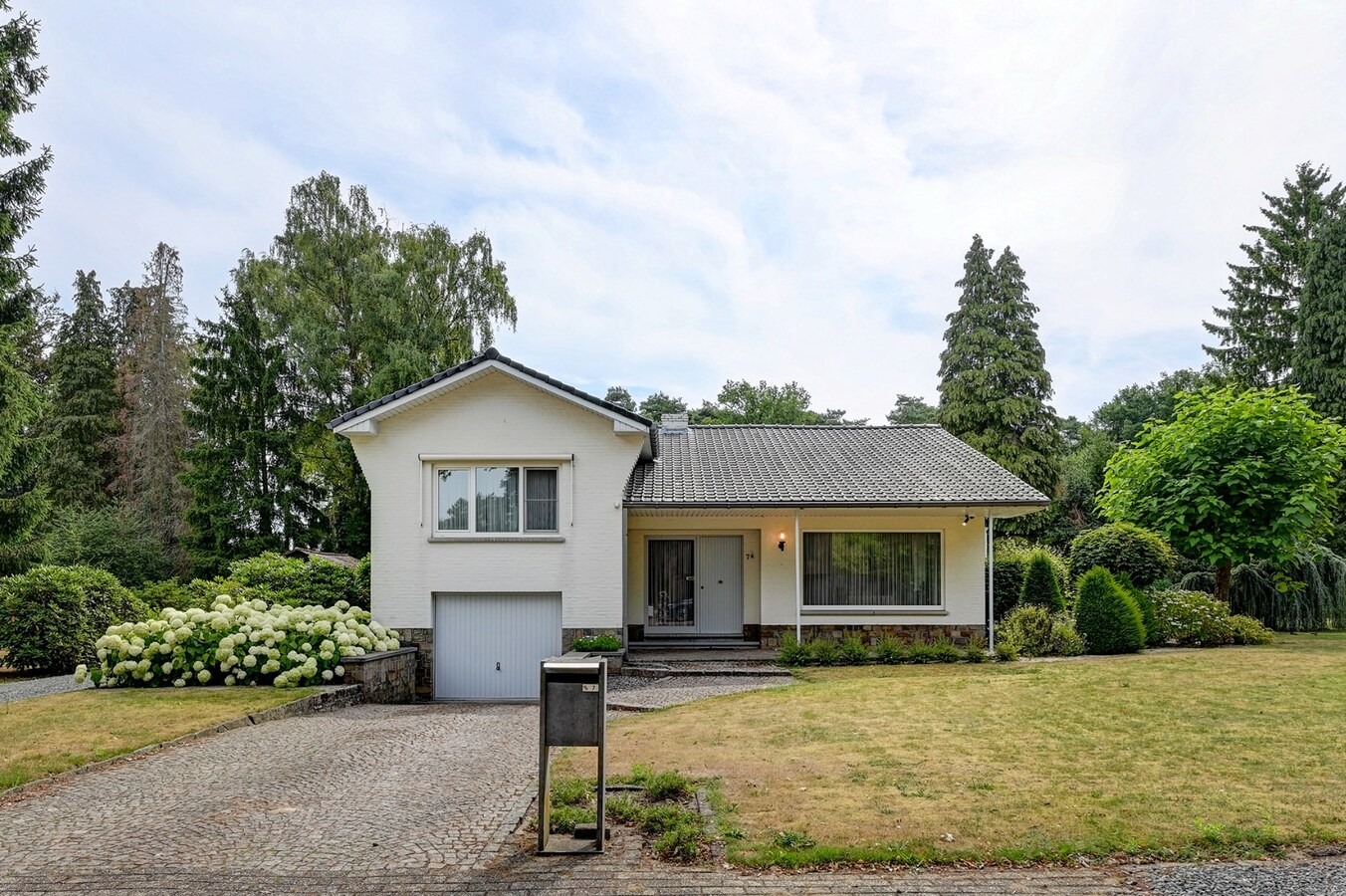 Perfect onderhouden woning met 3 slaapkamers en sauna 